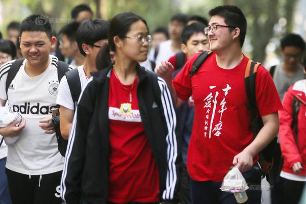 刀塔自走棋更新英雄戴澤