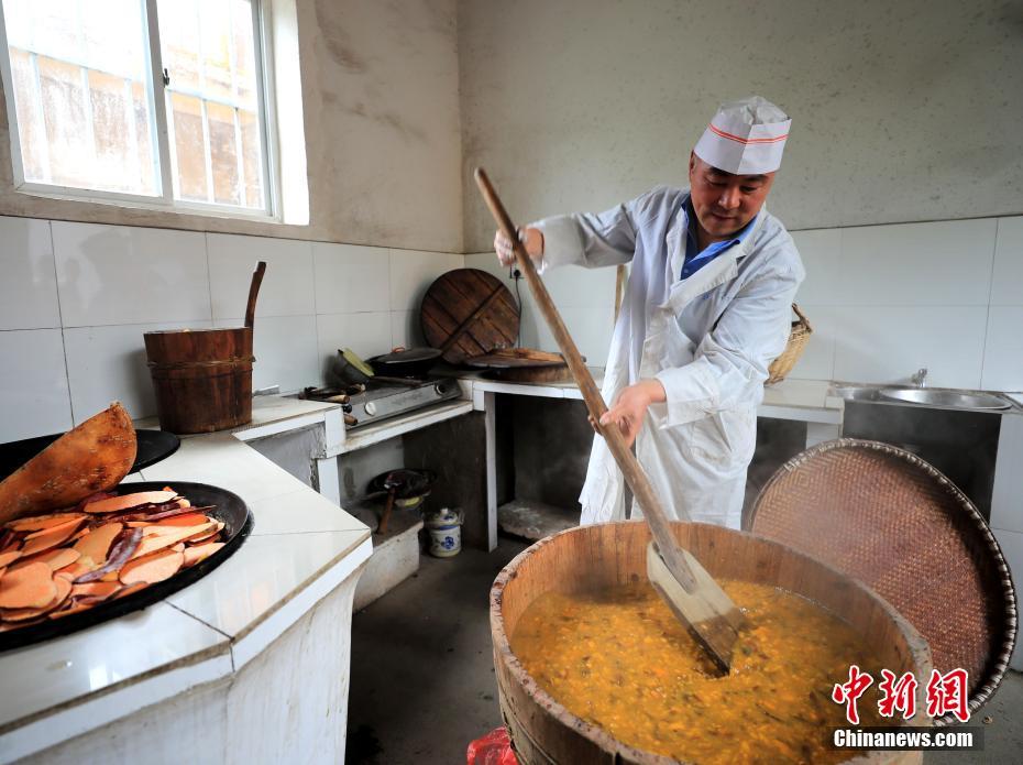 老人們說：麻將館就是我的家