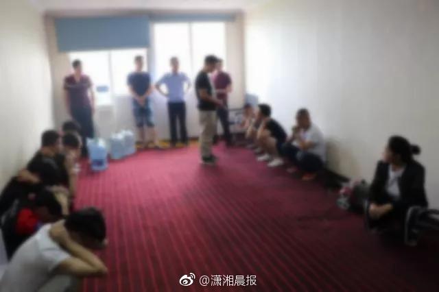銀河系中心發光的部分是一顆恒星嗎？