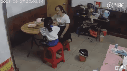 吳奇隆當爸微博報喜：母子平安