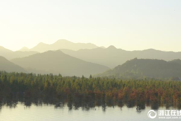 秦嶺別墅拆了 它的支脈驪山又隱現別墅群