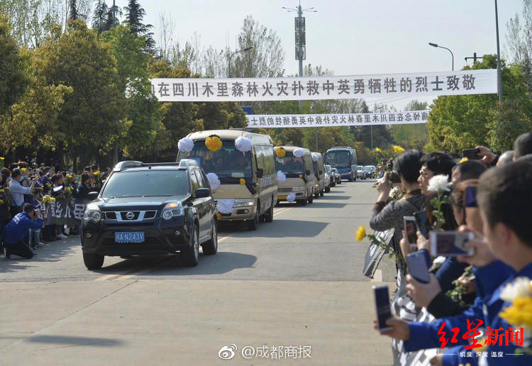 專(zhuān)打美航母！轟6掛載鷹擊12反艦導(dǎo)彈高清照曝光