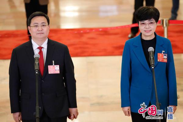聽華裔設計大師ANNA SUI解構她的設計哲學