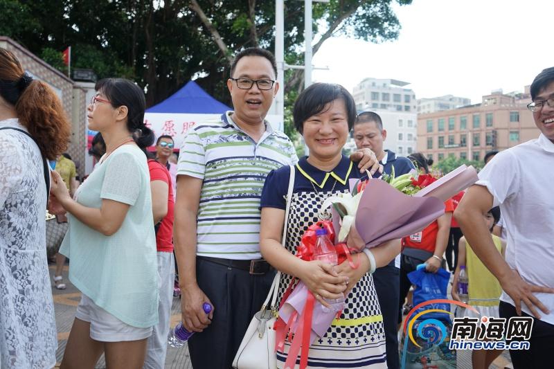 戰(zhàn)勝塑料污染 建設(shè)美麗中國