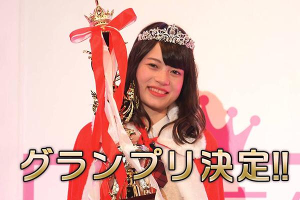 特種兵四年前救下小蜂鳥 每個春天其都飛回來看他