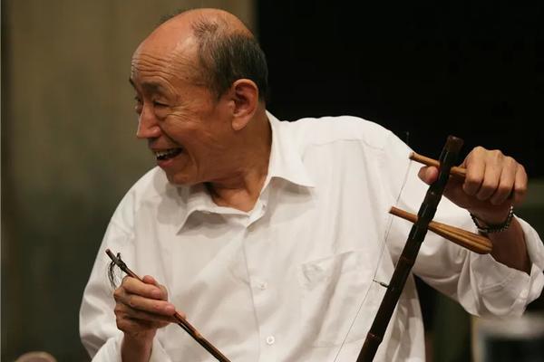 抄襲出的經典：荒野大鏢客