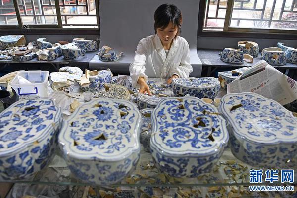 張鎬濂考入上戲安慰洪欣