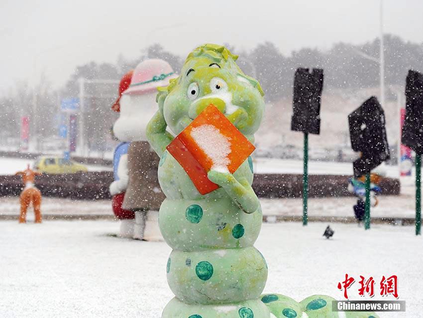 恩比德：我的確帶傷打球 但我需要更多出場時間