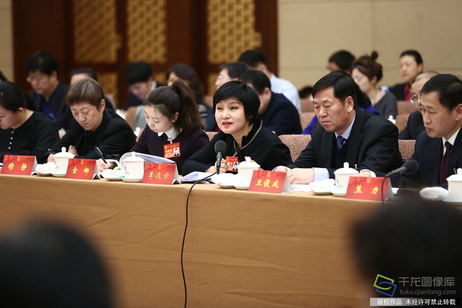 9000元寵物雞被偷走,找到時已被拔毛準備下鍋主人當場崩潰