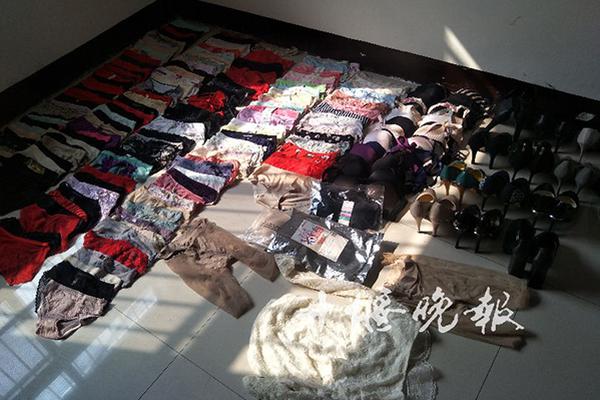 關于解決部分退役士兵社會保險問題的意見印發
