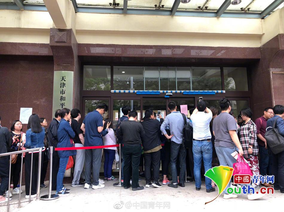 何炅與汪涵一同慶生 楊樂樂：彼此要珍惜啊
