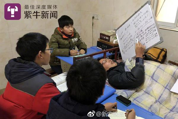 杜少首輪出盡風(fēng)頭庫里啥感受？ 萌神拒跟隊(duì)友爭風(fēng)吃醋