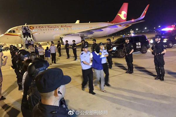 富豪阻取消美特殊高中考試