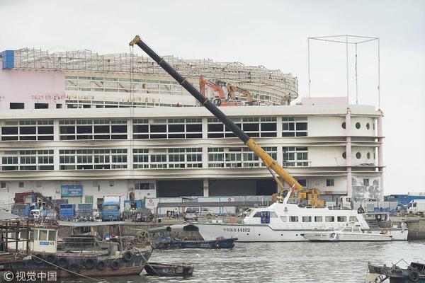 交通運(yùn)輸部：取消高速公路省界收費(fèi)站方案將出臺(tái)