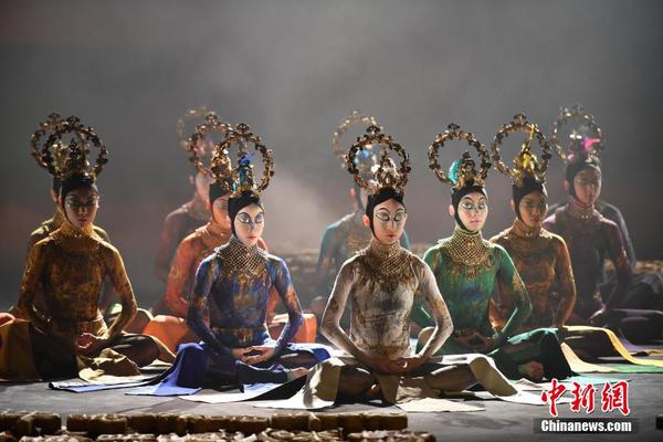 《娛樂(lè)早點(diǎn)爆》第207期 張軒睿Selina在一起了？