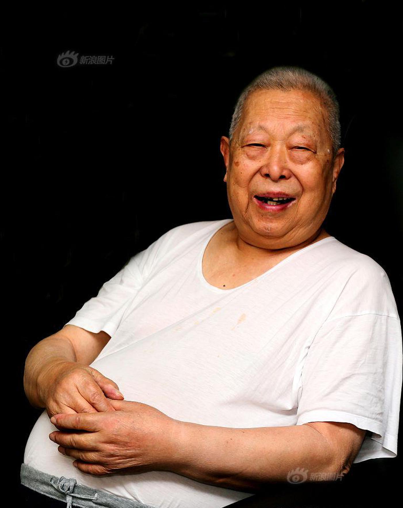 心理：本來愛那個人，可是對方的親朋好友提了些要求，就不想愛了