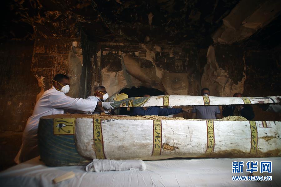 王健林投中國足球前夜：王思聰出質所持大連萬達股權