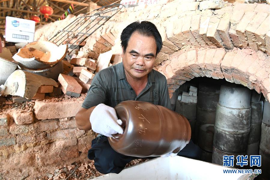 主動退出還是被迫離開？亞馬遜中國官網出現“意外錯誤”