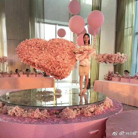 視頻-埃爾克森梅開二度 上海上港力克十人泰達(dá)