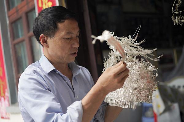 繼王者榮耀后，騰訊又出現象級手游？模仿國外大作讓死宅走出家門