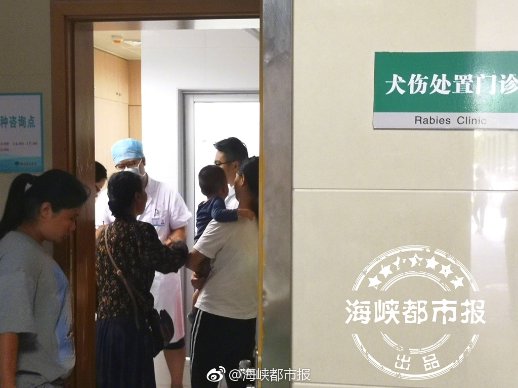 國產航母已掛出P字旗或即將啟航