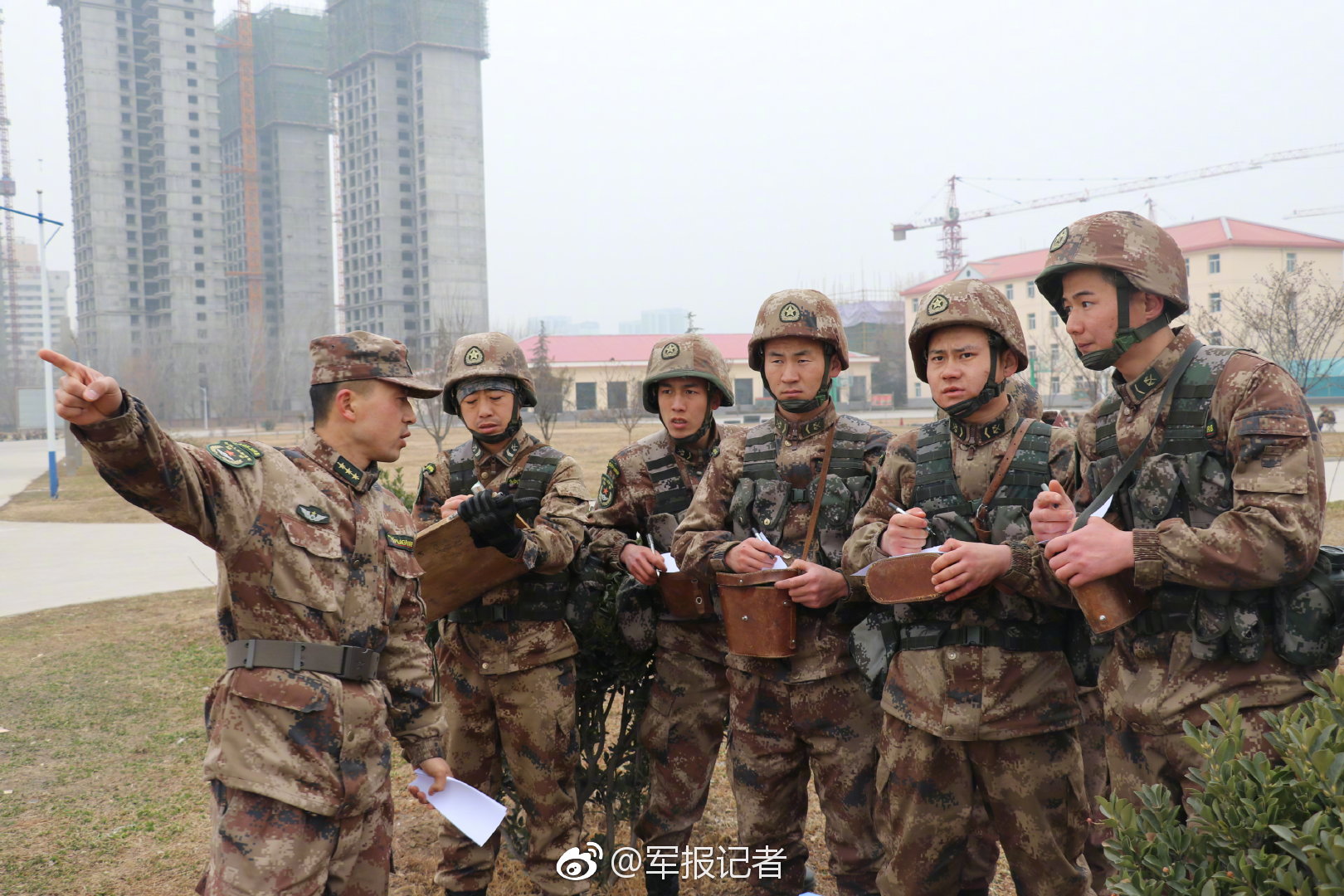 痛失萊納德換來坑羅贊，馬刺被GDP慣壞了，波波也脫離了時代，圣