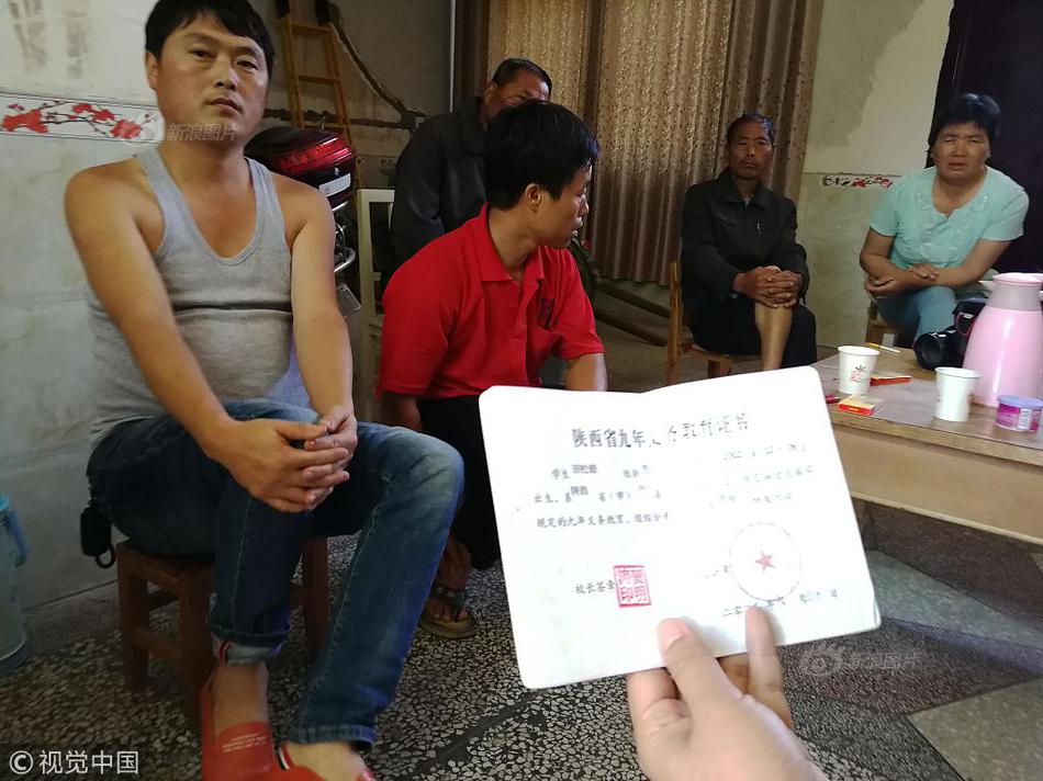 美阿帕奇直升機(jī)服役33年仍居榜首 中國(guó)武直差在哪