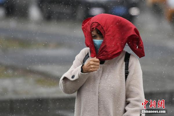 李光斗:大火改變法國像911改變美國