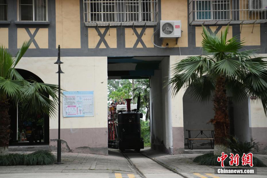 上萬果粉借官微投訴 蘋果售后服務遭質疑
