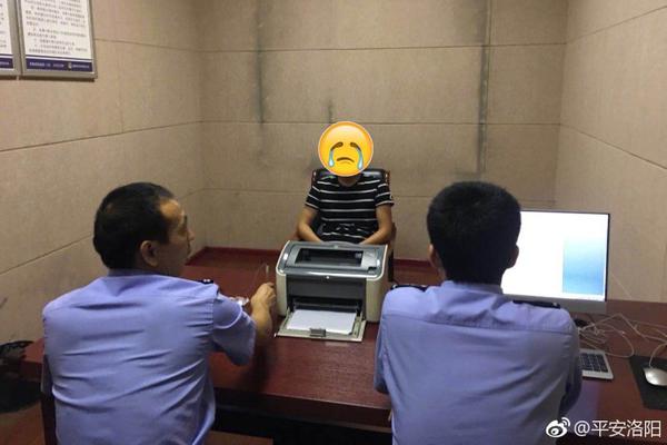 湖北仙桃：天下第一蒸籠“蒸霸”開籠 一次可蒸3000碗美食