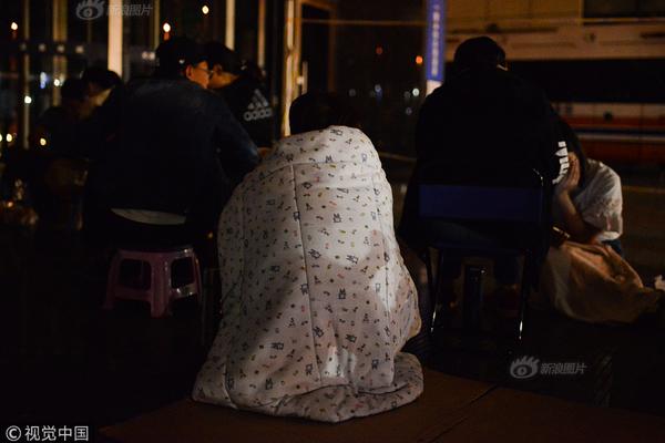 氣吹的？彭昱暢腹肌消失，小李子魔鬼訓(xùn)練
