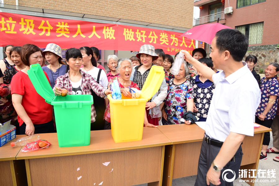 海棠花溪：繁花似錦，正是一年花好時
