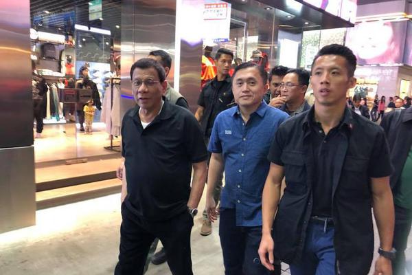 刑滿釋放人員持刀猛刺獄警致死 被提起公訴