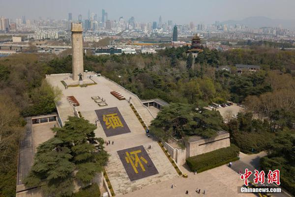 訓練賽內容被爆出，Viper怒噴寧王，網友：菜還不能說了？
