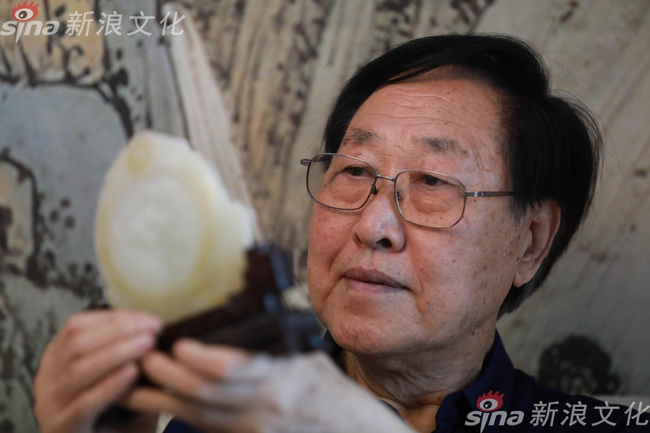 卡帥宣布放棄國足主教練職位：全部精力放在恒大