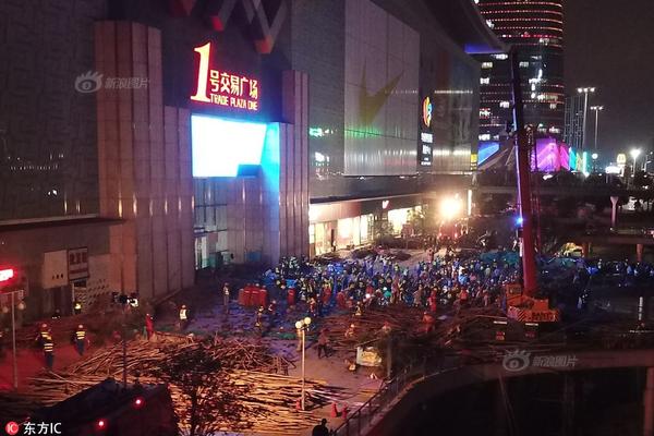 [萌寶大賽]梓梓：一起來玩泡泡呀