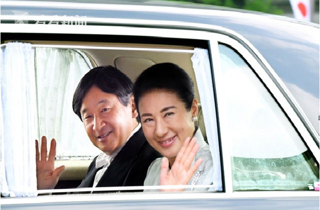 組圖：杉咲花發INS 曬與黑島結菜共游夏威夷寫真