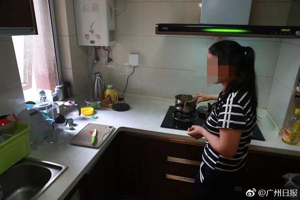 英雄聯盟IG和SKT大比拼，選手數據深入對比，近日巔峰對決